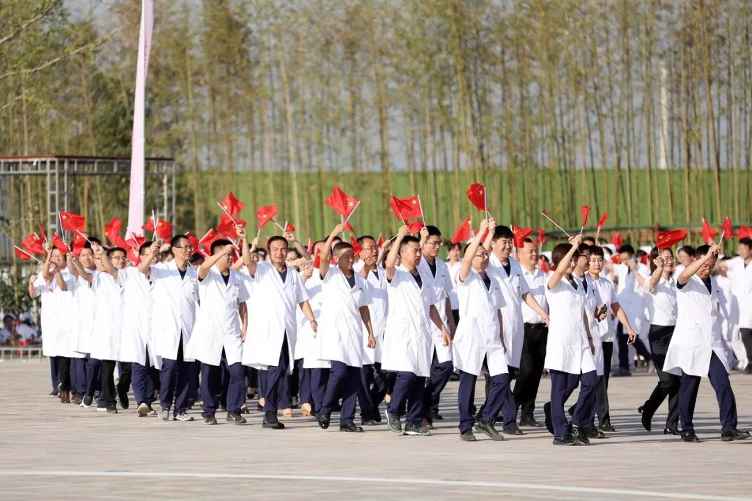 人民日報海外網(wǎng)記者走進西安國際醫(yī)學中心，請看報道