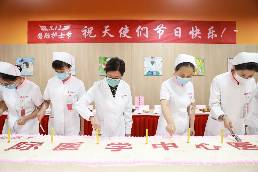 5·12國(guó)際護(hù)士節(jié)系列活動(dòng)之三|今天，讓所有鮮花為她們綻放！