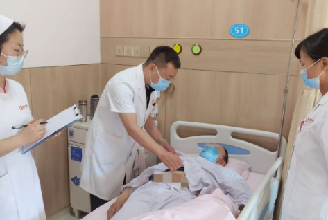 險(xiǎn)！胸痛查出體內(nèi)的“不定時(shí)炸彈” 醫(yī)生妙手成功“拆彈”