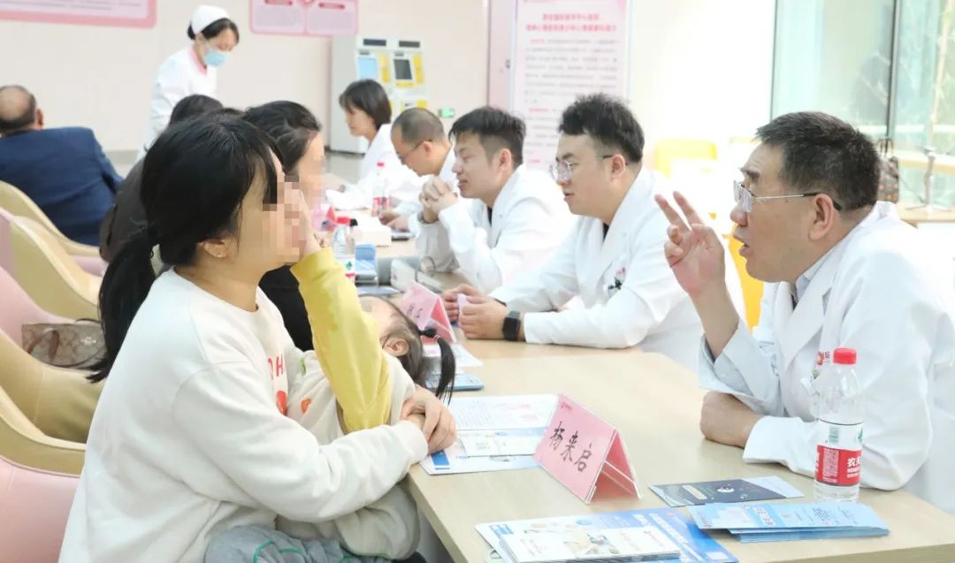世界精神衛(wèi)生日|孩子是叛逆了還是病了？17.5%或有精神障礙！