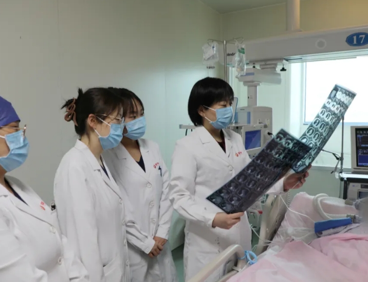 多人因吹空調(diào)進ICU！這里有使用秘密，看完少生?。?>
				             </a>
                <div   id=